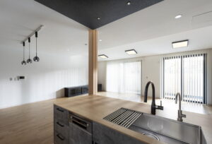 車椅子利用者と建築家が考えた家