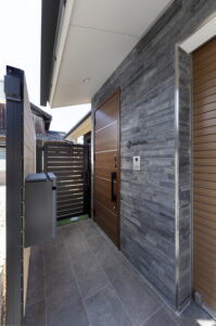 車椅子利用者と建築家が考えた家