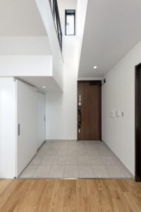 車椅子利用者と建築家が考えた家