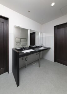 車椅子利用者と建築家が考えた家